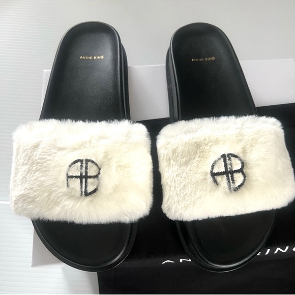 ANINE BING Britt logo embroidered slides - Picture 5 of 8